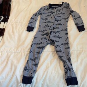 Old Navy Gray Shark Print Kids Footie